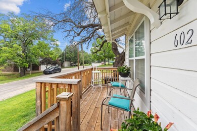 602 Duke St, Weatherford, TX 76086 - photo 5