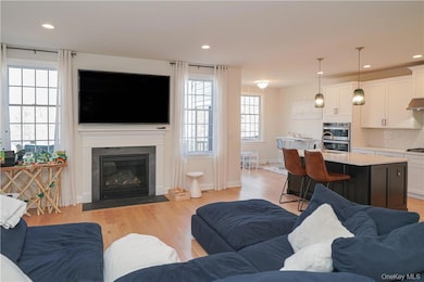 20 Deforest Dr, Cortlandt, NY 10567 - photo 4