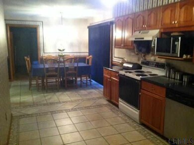 1006 Shannon Blvd, Schenectady, NY 12309 - photo 3