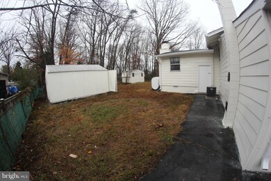 8716 Parkland St, Manassas, VA 20111 - photo 6