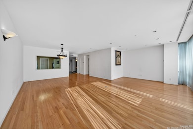 200 Patterson Ave unit 210, San Antonio, TX 78209 - photo 7