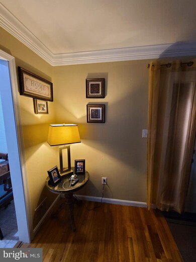 6000 Somerset Rd, Riverdale, MD 20737 - photo 5