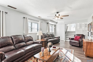 1201 Elm Cir, Albertville, AL 35950 - photo 5