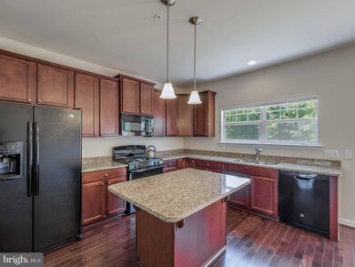 547 English Oak Ln, Prince Frederick, MD 20678 - photo 2