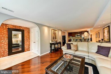 2117 S St NW unit STREET LEVEL GATE, Washington, DC 20008 - photo 4