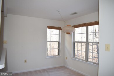 135 Timberbrook Ln unit 202, Gaithersburg, MD 20878 - photo 5