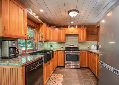 679 Berry River Rd, Barrington, NH 03825 - photo 6