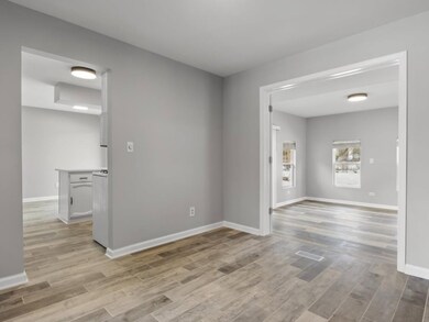 10S542 Curtis Ln, Naperville, IL 60564 - photo 7