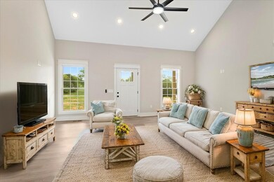 3186 Jett Rd, Pulaski, TN 38478 - photo 5