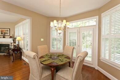 6432 Cloister Gate Dr, Baltimore, MD 21212 - photo 4