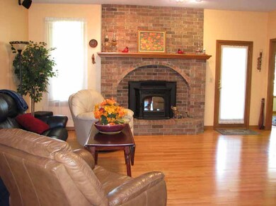 3_Living Room