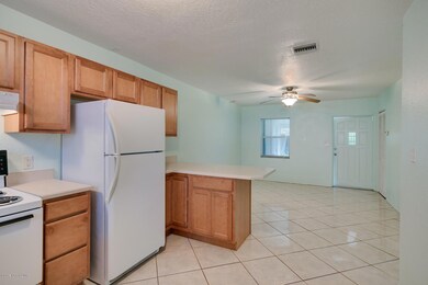 14_240WoodlandAveApt3-14_mls