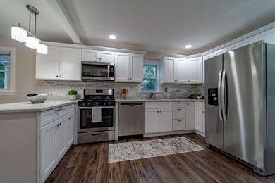 15 Goodell St, Lynn, MA 01902 - photo 2