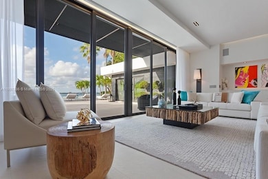 7972 Biscayne Point Cir, Miami Beach, FL 33141 - photo 2