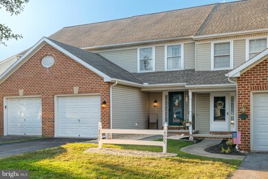 4007 Parkside Ct, Mount Joy, PA 17552 - photo 5