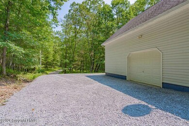 711 Toll Rd, Effort, PA 18330 - photo 5