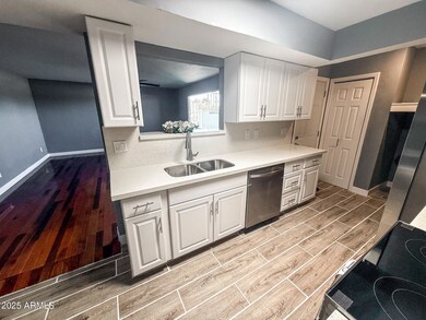 7903 N 61st Ave, Glendale, AZ 85301 - photo 6