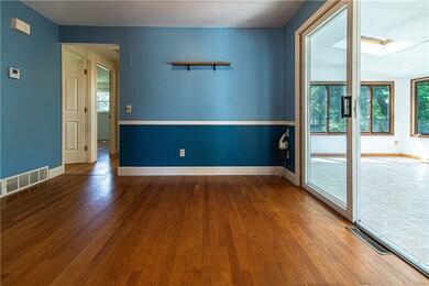 90 Grassy Plain Rd, Riverside, RI 02915 - photo 3