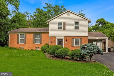 4003 Whispering Ln, Annandale, VA 22003 - photo 4