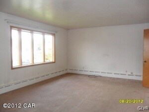 4 W Lehigh St, Coaldale, PA 18218 - photo 4