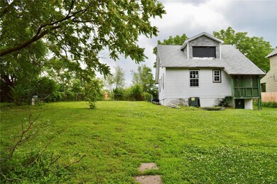 6127 Adeline St, Saint Louis, MO 63139 - photo 3