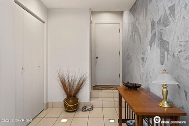 Entry_Foyer_2
