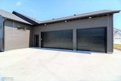Garage_exterior