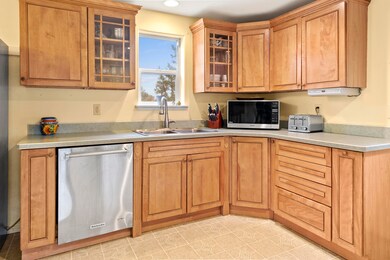 23041 Bronco Ct, Bend, OR 97701 - photo 7