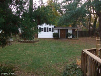 12715 Sutters Ln, Bowie, MD 20720 - photo 5