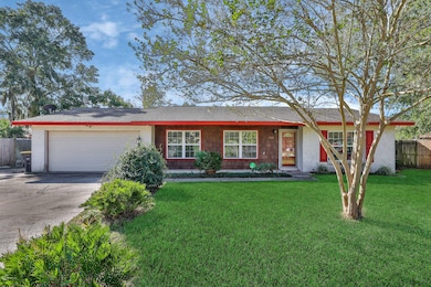 4652 Rhett Ct, Jacksonville, FL 32210 - photo 2