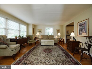 109 Powderhorn Dr, Phoenixville, PA 19460 - photo 3