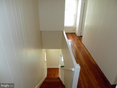 209 Second Ave, Ranson, WV 25438 - photo 4