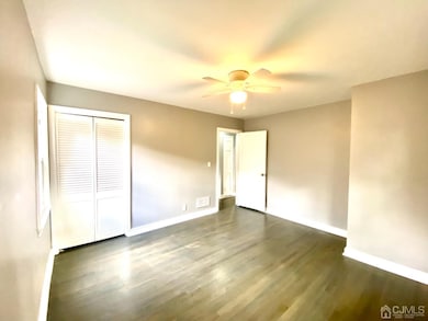 217 Harris Ave, Middlesex, NJ 08846 - photo 5