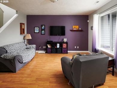 1419 Mount View Ln, Molalla, OR 97038 - photo 5