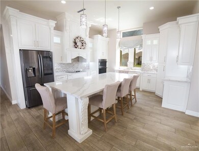 502 W Carmel Ave, Pharr, TX 78577 - photo 7