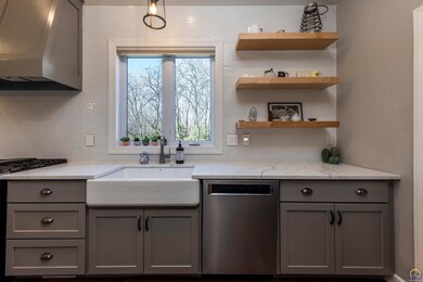 6939 SW 44th St, Topeka, KS 66610 - photo 6