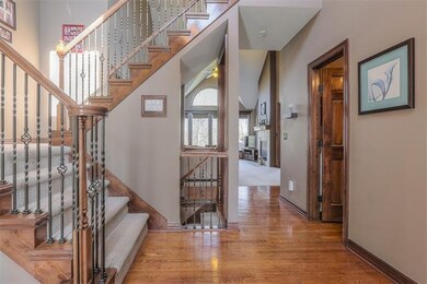 4017 SW Flintrock Dr, Lees Summit, MO 64082 - photo 4