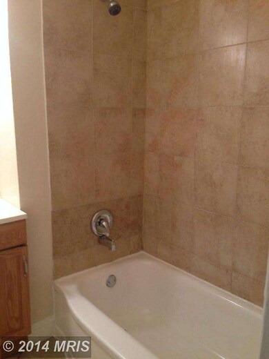 4319 Hunt Place NE, Washington, DC 20019 - photo 4