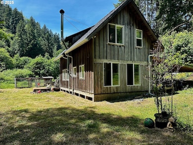 1433 E Canal Creek Rd, Waldport, OR 97394 - photo 3