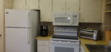 Kitchen new microwave