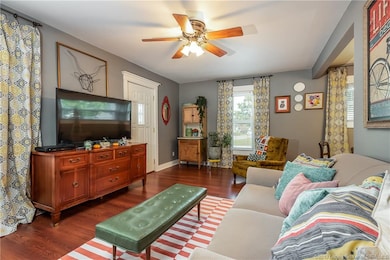 2420 Fairmont Ave, New Albany, IN 47150 - photo 6