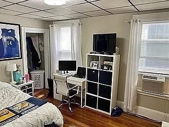 592 E 3rd St unit 2, Boston, MA 02127 - photo 3