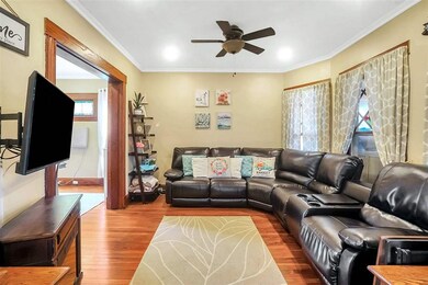 59 Maple St, Rutherford, NJ 07070 - photo 4