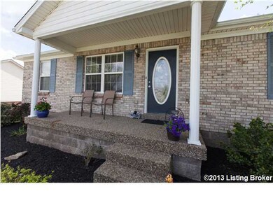 207 Forest Ridge Dr, Mount Washington, KY 40047 - photo 4