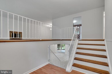 4304 Hillyer St, Fairfax, VA 22032 - photo 4