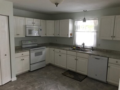 19 Pine Acres Rd, Concord, NH 03301 - photo 2