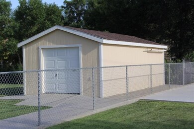 121 N Main St, Hugoton, KS 67951 - photo 6