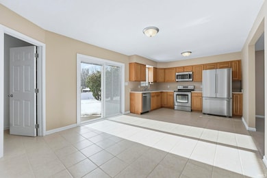 5220 Vermont Ln, Fort Wayne, IN 46815 - photo 4