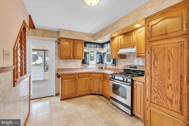 736 W 3rd Ave, Runnemede, NJ 08078 - photo 4