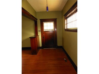 2407 Jackson St, Anderson, IN 46016 - photo 4